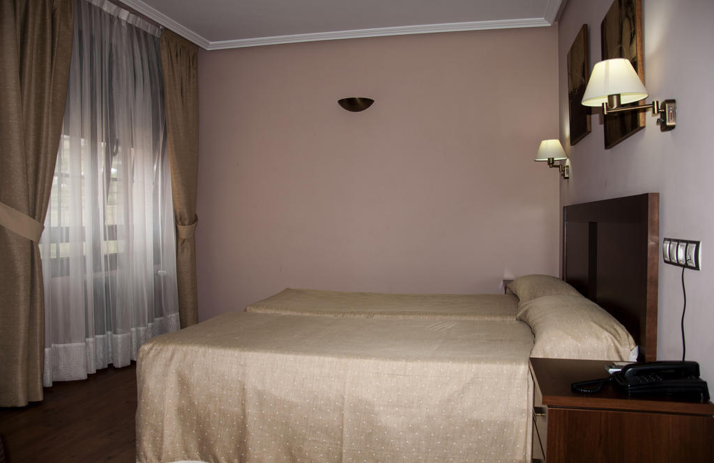 Hotel Restaurante Casa Pipo Tuña Zimmer foto